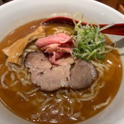 焼きあご塩らー麺(1000)+大盛り(200)