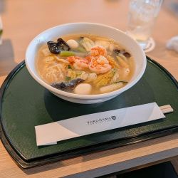 蝦仁湯麺
