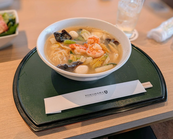 「蝦仁湯麺」@横浜カントリークラブの写真