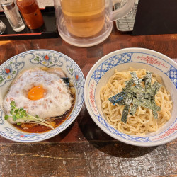 【朝限定】納豆つけ麺（1050円）＋朝らぁ麺（800円）