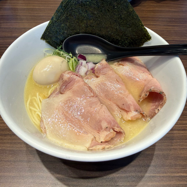 「鶏白湯　塩　特製」@小杉らぁめん 夢番地の写真