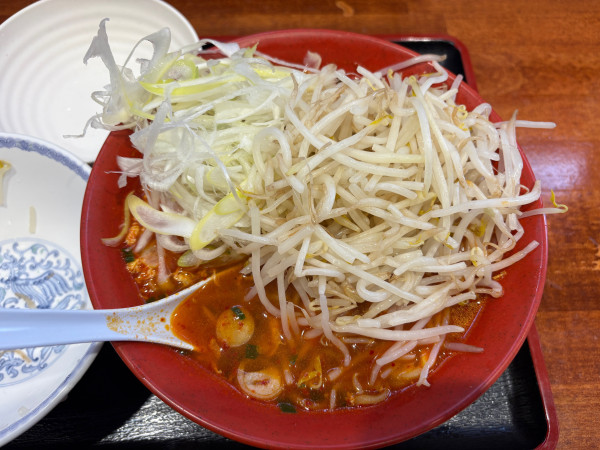 「あかたま　ネギ　もやし　1140円」@ゆにろ～ず 横戸店の写真