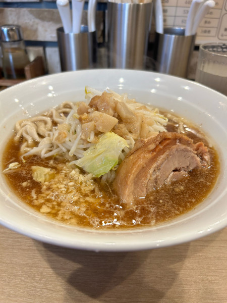 「ラーメン醤油　1100円」@麺屋 味方 蒲田店の写真