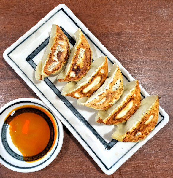 「餃子(6個) 495円」@中華麺食房 三宝亭 東海店の写真