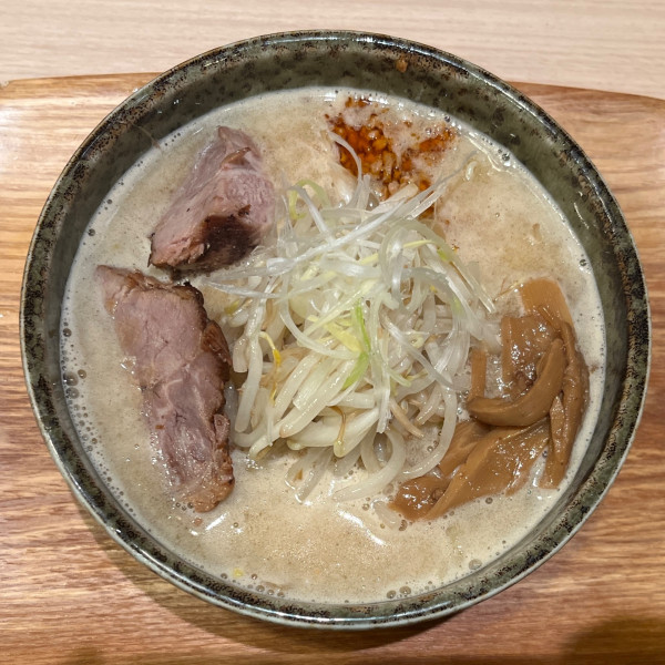 「白湯味噌らーめん」@麺屋 幸生の写真