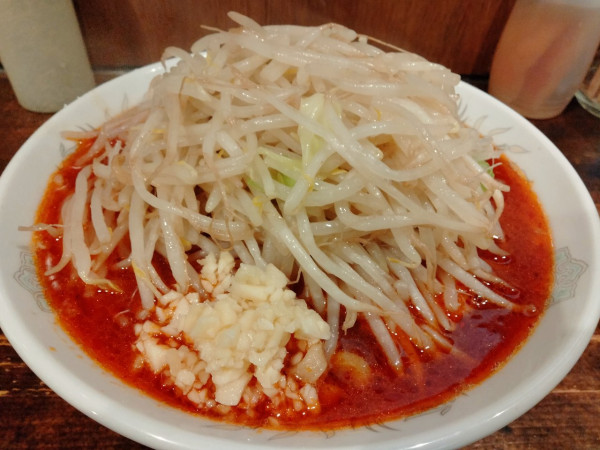 「赤いラーメン」@ぶたけん。2ndの写真