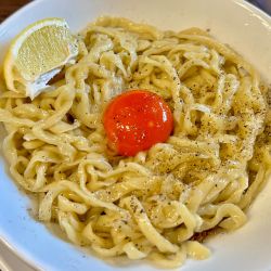 帆立と貝香る塩油そば