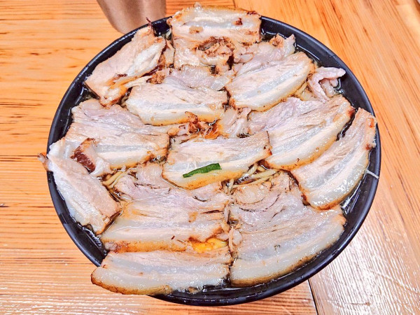 「チャーシュー麺 (中)」@北大塚ラーメンの写真