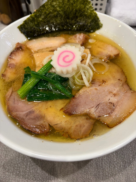 「しおチャーシュー麺」@手打ち 蓮の写真