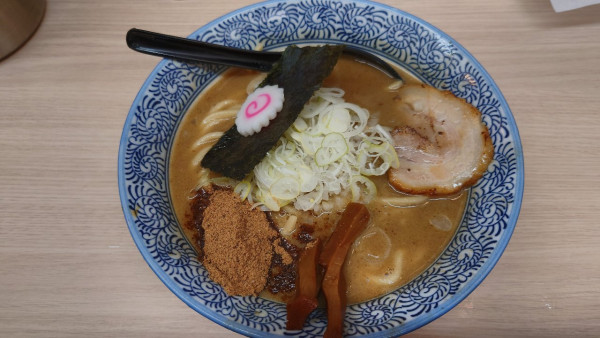 「濃厚狼煙ラーメン ¥1,000」@狼煙 大宮店の写真
