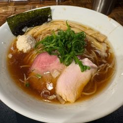 醤油そば1050円