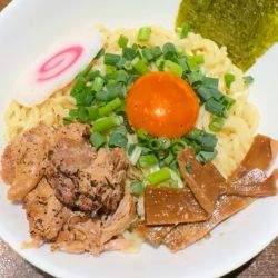 トリュフ鶏白湯そば（大盛）1,200円