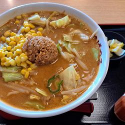 味噌ラーメン880円