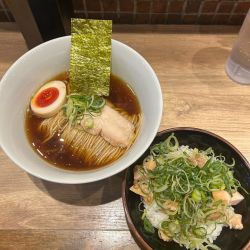 醤油ラーメン･ネギ鶏丼 ランチセット(1200円)