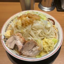 ラーメン(1000円) 固め ニンニク･やさい･アブラ･しょうが