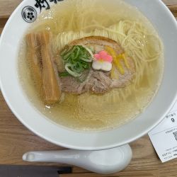 鯛塩らぁ麺(1060円)