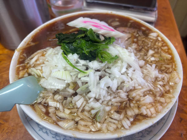 「新玉ねぎ生姜醤油ラーメン」@かし亀の写真