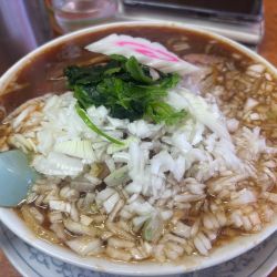 新玉ねぎ生姜醤油ラーメン