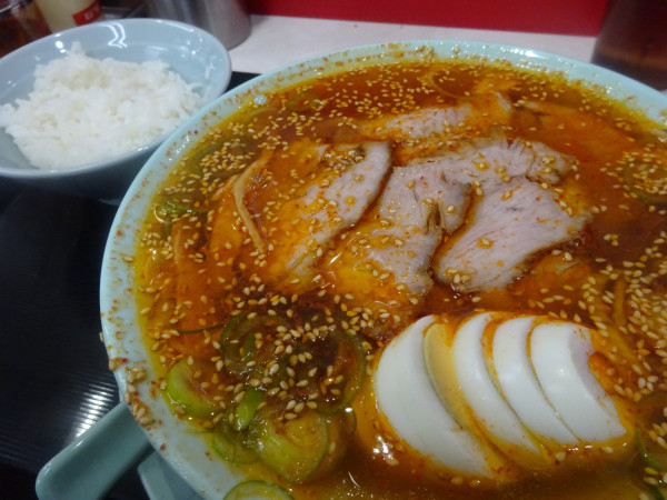「中華そば＋辛中華変更＋めし　1,040円」@なぎちゃんラーメン 武蔵小山店の写真