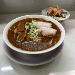 中華そば 鮪ちらしセット