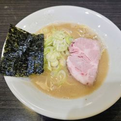とんこつラーメン