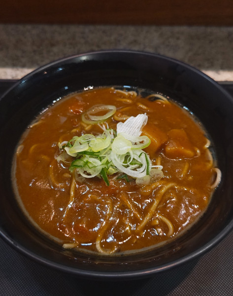 「カレーそば」@名代 富士そば 昭和通り店の写真