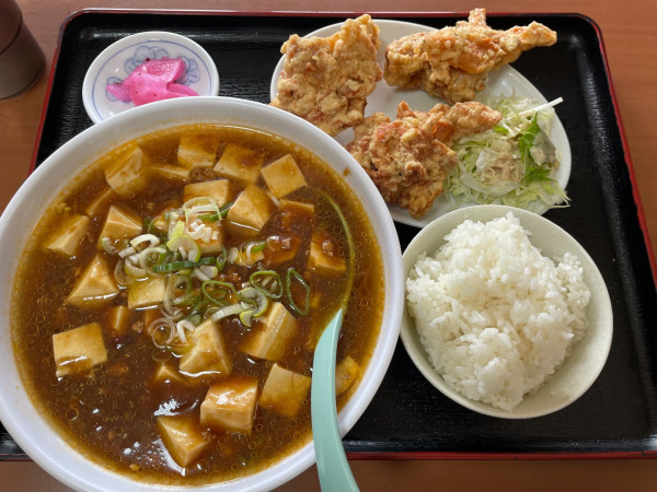 「麻婆ラーメンセット　￥９８０」@中国料理 京華の写真