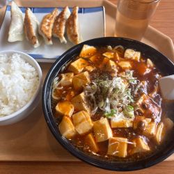 麻婆麺・餃子セット