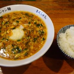 ジャン麺（1,050円）＋にんにく（100円）＋ごはん：中