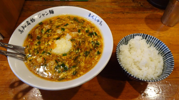 「ジャン麺（1,050円）＋にんにく（100円）＋ごはん：中」@まんしゅうの写真