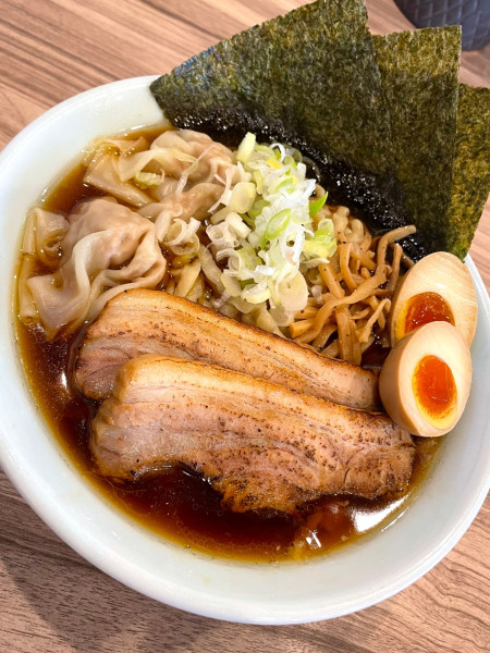 「【東小金井駅開業60周年記念】創業当初の醤油ラーメン」@くじら食堂 nonowa東小金井店の写真