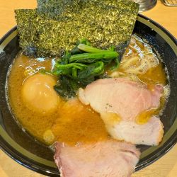 味玉濃厚ラーメン