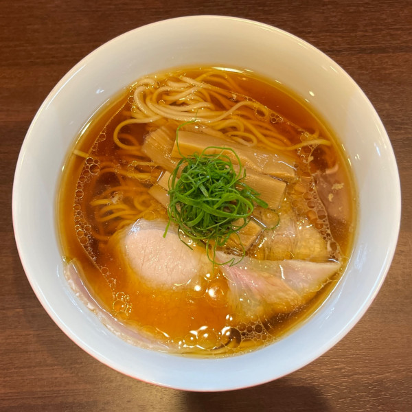 「醤油らーめん」@とものもとの写真