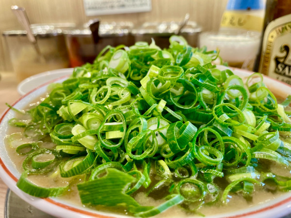 「サッポロ赤星→ 正油 ネギ ＋ 辛ニラ」@鯨人の写真