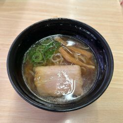 旭川醤油ラーメン