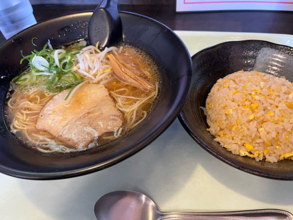 「中華そば」@麺屋 志の写真