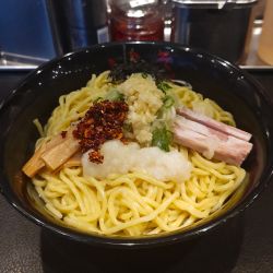 油そばW盛￥880+無料ニンニク類+油組スペシャル￥20