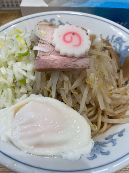 「油そば 半熟卵」@らーめん 高尾の写真