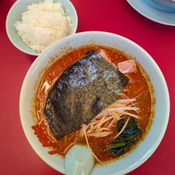 辛味噌ネギラーメン 激辛+コロチャーシュー6個+半ライ