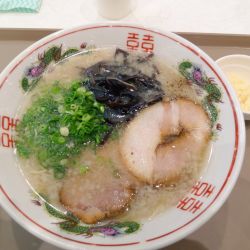 ラーメン700円硬め濃いめニンニク別皿