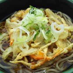 噴火湾ホタテかき揚げそば