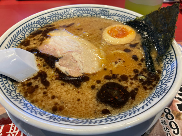 「黒とんこつネギ抜き」@丸源ラーメン 練馬関町店の写真