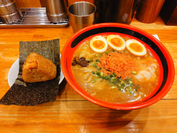 「えびしおそのまま細麺＋味玉＋えびおにぎり」@えびそば一幻 八重洲地下街店の写真