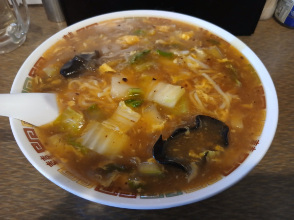 「酸辣湯麵 890円」@中国料理 聚仙の写真