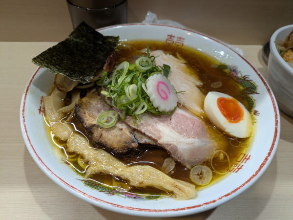 「【限定】生姜醤油ラーメン➕大盛り」@手揉み中華そば 中村の写真