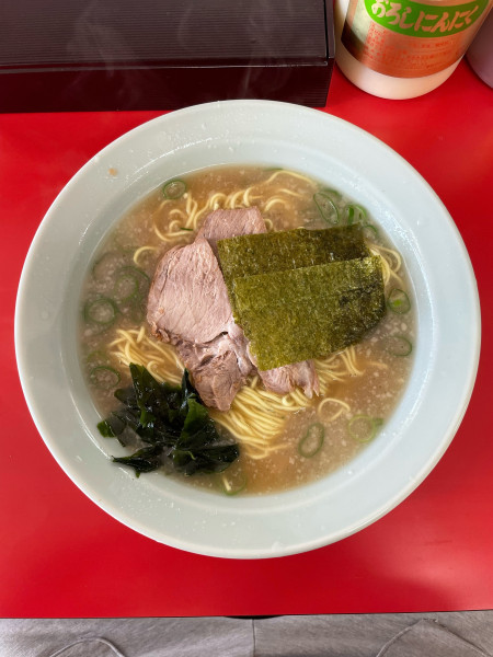 「ラーメン(800円)」@ラーメンショップ椿 大磯店の写真