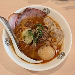特製担々麺(1700円)