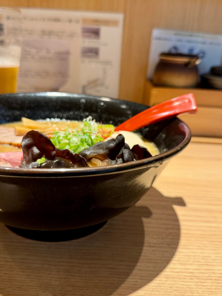 「特製焼きあご味噌らー麺」@焼きあご塩らー麺 たかはし アトレ川崎店の写真