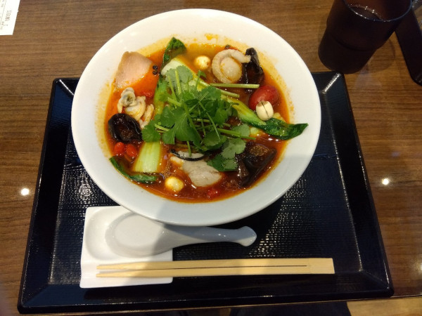 「三種貝入り四川風 薬膳酸麻辣湯」@Fishmenの写真