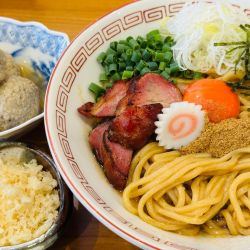 油そば 1,100円 実山椒つくね 200円×2